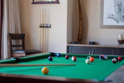 Buffalo Thorn Lodge