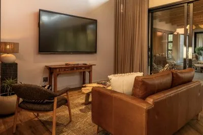 Tsholo Safari Lodge